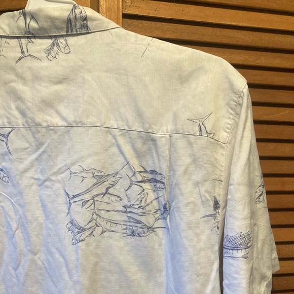 Hook And Tackle Cream with Black & Grey Fish Graphics Shirt - Picture 15 of 16